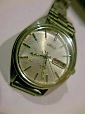 ANCIENNE  URIKA URSS DE 1970 MÉCANIQUE ,VERRE HS,PARFAIT FONCTIONNEMENT