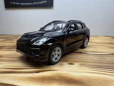 Bburago 1/24 - Porsche Cayenne