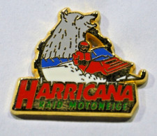 Pin's MOTO MOTARD HARRICANA RAID MOTONEIGE LOUP GRIS A. BERTRAND
