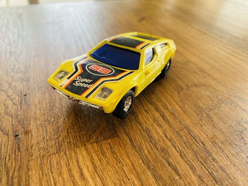 Artin maserati slot - maserati, jaune
