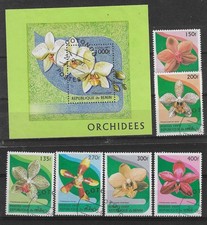 Benin : série complète  + bloc         Fleurs  -  Orchidées                310