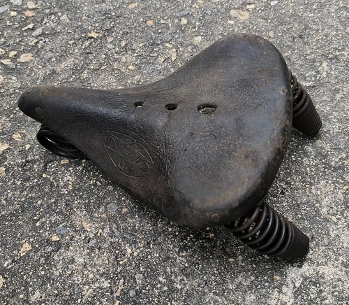 Selle cuir ressort - cuir, novo