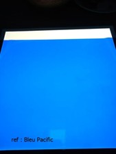 Film adhésif atténuant pour