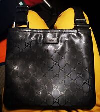 Sacoche gucci noir avec facture, modèle rare 