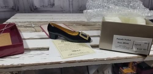 Just the right shoe raine - just,