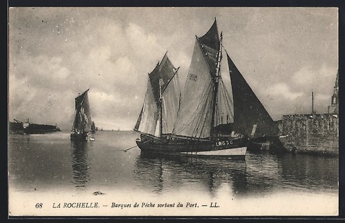 Cpa rochelle barques de - la,