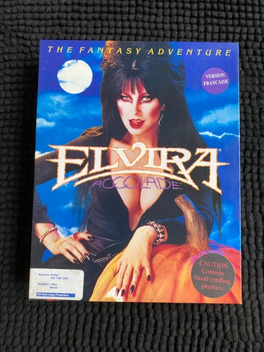 Elvira amiga accolade - amiga, ~accolade