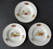 3 Assiettes creuses en faïence de Lunéville probablement, décor LEGUMES PRIMEURS