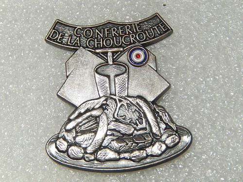 Pin confrerie la - confrerie,