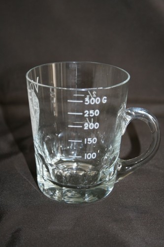 Verre cure chope vittel - de,
