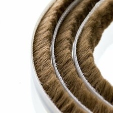 Joint-Brosse Auto-Adhésif