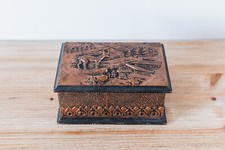 Coffre Ancien en Bois Revêtement Cuivre Décoration Montagnarde Boite Artisanale