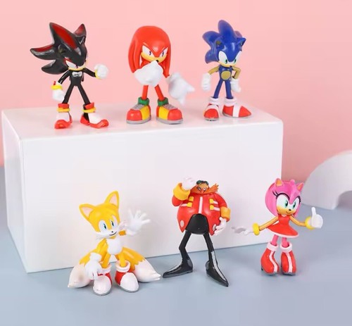 Figurines sonic le - •,