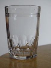 BACCARAT 1 ANCIEN PETIT VERRE A LIQUEUR CRISTAL FORME GOBELET CHAUNY ht 5 cm