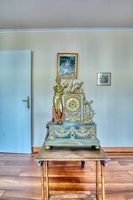 Pendule ancienne de style Empire–Bronze doré–Thème musical-Époque XIXe