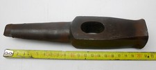 ancien marteau  de forge