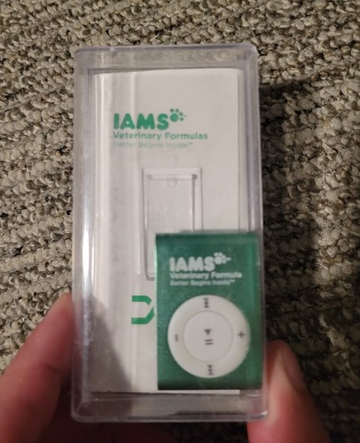 Ipod shuffle 1gb never - 1gb,