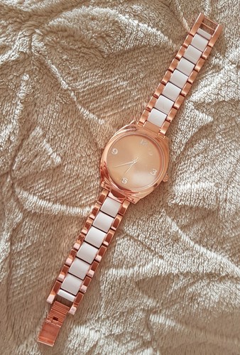 Montre fantaisie femme - ⌚⌚,