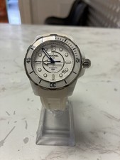 Montre Chanel J12 Marine