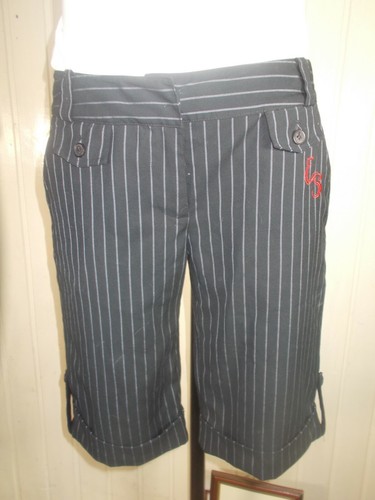 Short pantacourt bermuda noir