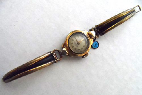 Ancienne petite montre - ancienne,
