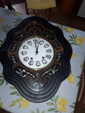 horloge oeil de boeuf avec incrustations de nacre napoléon III fin 19eme siecle 