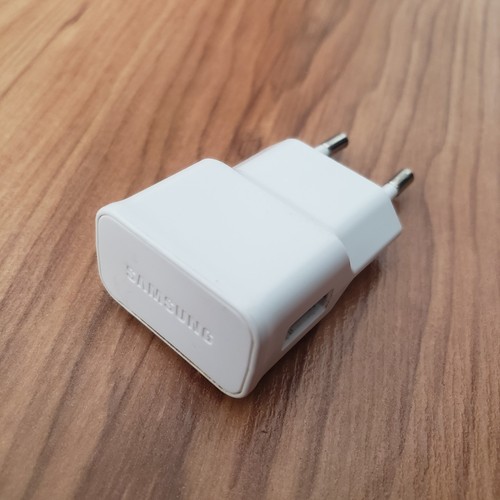 Chargeur usb blanc - usb-a,