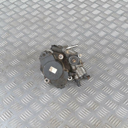 Pompe essence mercedes benz - essence,