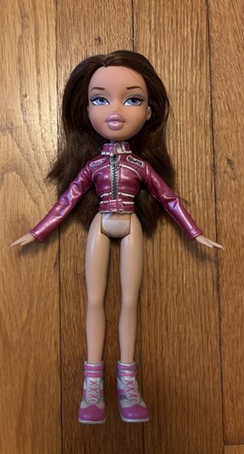 Bratz play sportz - play, dana