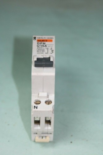 Disjoncteur dpn u15a merlin - u15a,