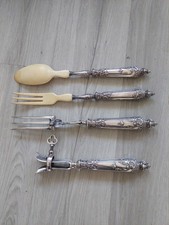 SUPERBE SERVICE COUVERTS