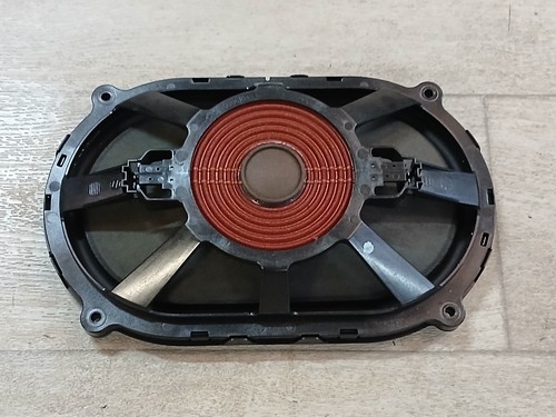 Caisson basses - de, (subwoofer)