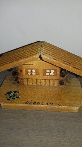 Ancien petit chalet - ancien,