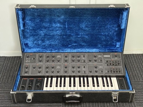 Synthétiseur analogique