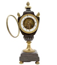 Pendule vase, squelette double