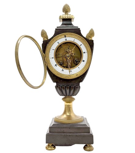 Pendule vase squelette double - vase,,