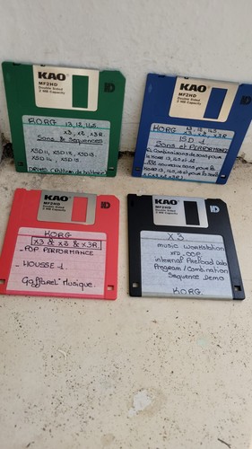 Disquettes sons synthétiseur - disquettes,