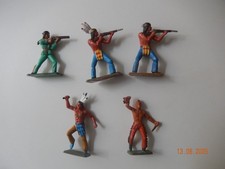 lot 5 figurines STARLUX