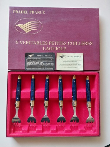 Coffret fourchettes à - 6,