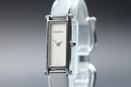 Presque comme neuve montre - comme,