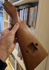 CROSSE EN BOIS DE HÊTRE POUR