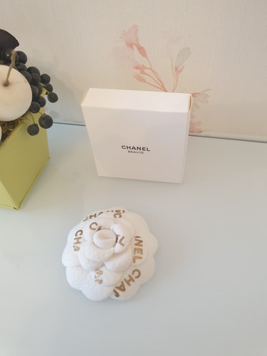 Chanel camelia blanc - , tissu
