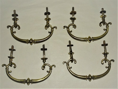 Belles poignees bronze - -4,