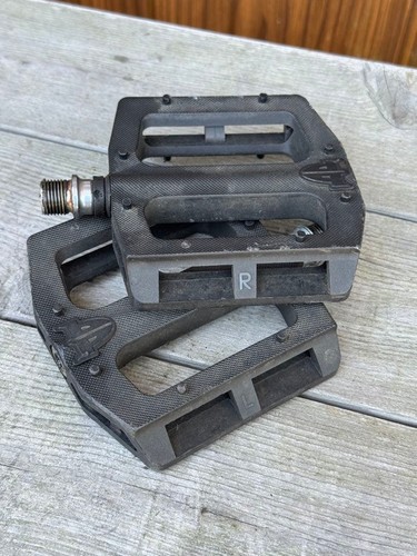 Bmx flat pedals - bmx,