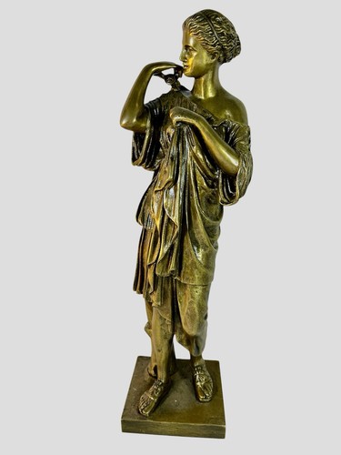 Bronze classique jeune femme - classique,