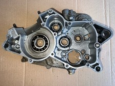 Carter Moteur Droit Yamaha 200