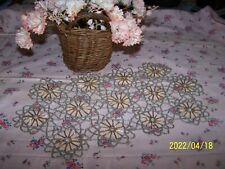 Ancien parement de robe en perles de verre dorées et argentés. Années30. N°146