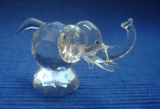 B30 Figurine Cristal Taillé
