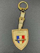 Porte-clé Paquebot France – Cuir blanc & écusson émaillé Saint-Nazaire – Vintage