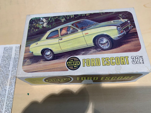 Airfix ford escort rare - airfix,
